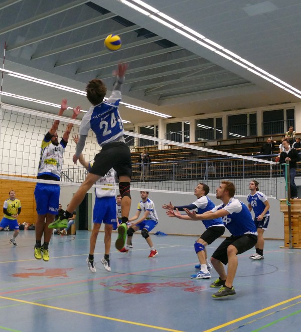 Herren1 Volleyball Angriff