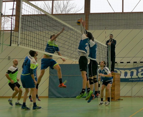 Herren1 Volleyball Angriff