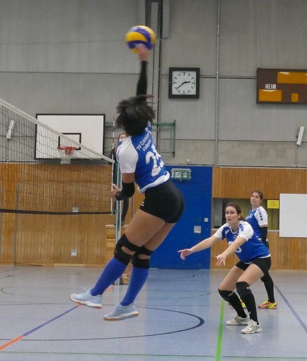 Damen 2 Volleyball Außenangriff