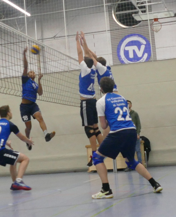 TVC H1 Volleyball Doppelblock